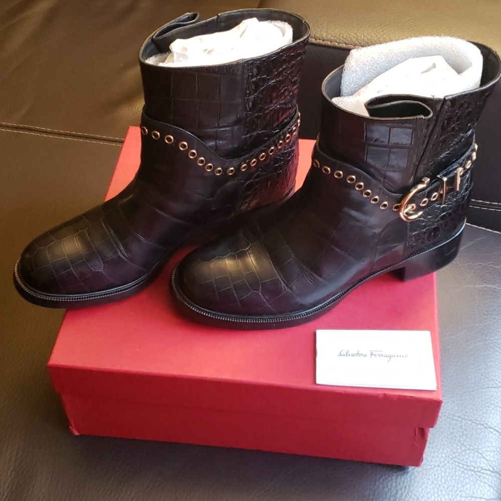Salvatore Ferragamo Croc Leather Ankle Boots S